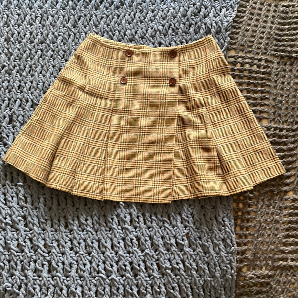 Festive plaid skirt